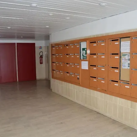 Confortable A Avec Balcon *