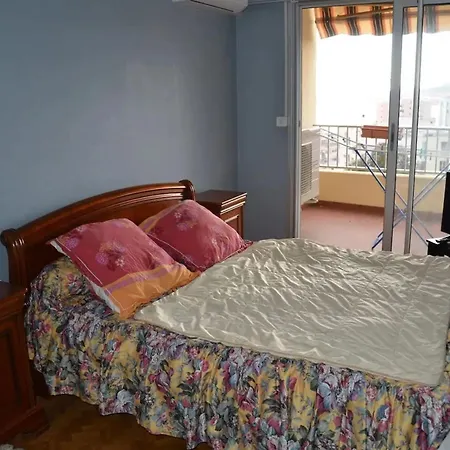 Confortable A Avec Balcon